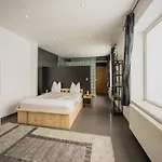 Dom wakacyjny Magnificent In With Sauna Verviers