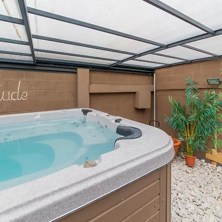 Holiday home Magnificent In With Sauna