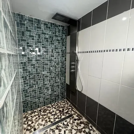 Magnificent In With Sauna *