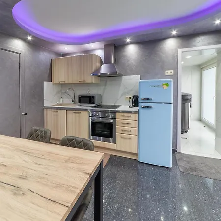 Holiday home Magnificent In With Sauna