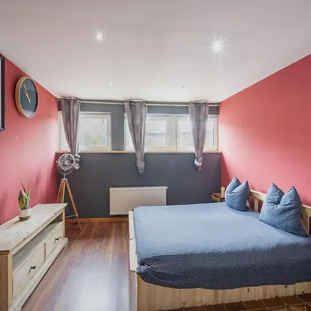 Magnificent In With Sauna Vakantiehuis